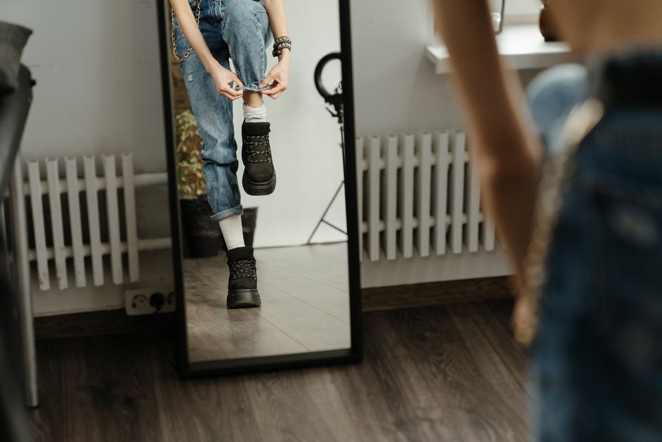 Femme look miroir tenue