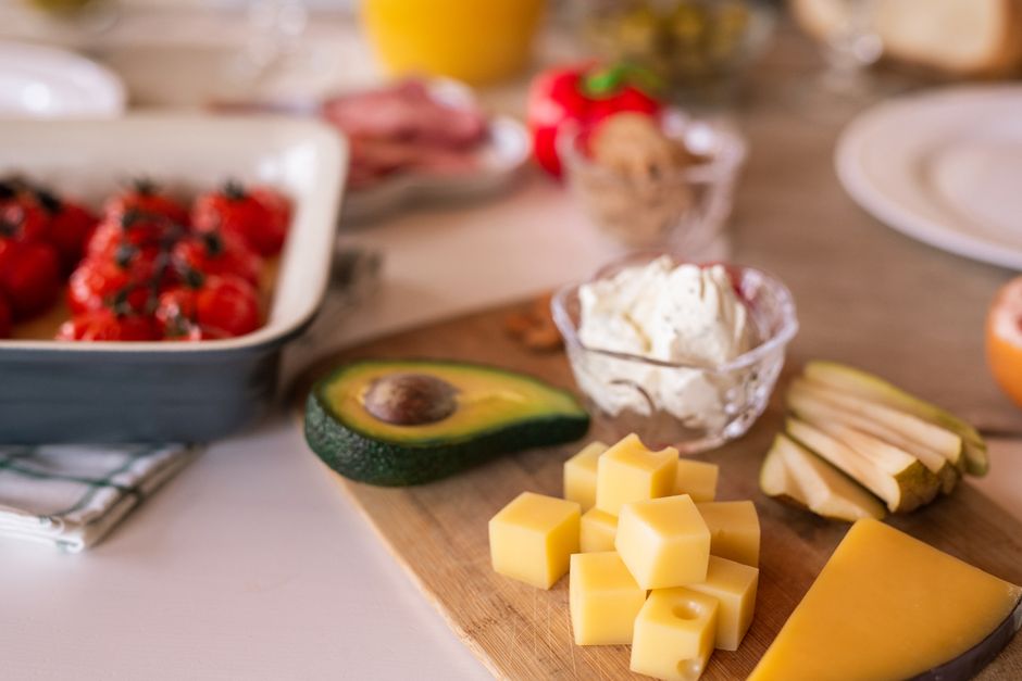 Petit-déjeuner sain et lumineux